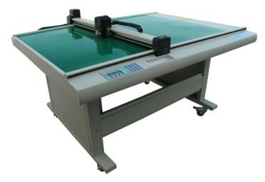 DCG70系列力控電子模切切割機(jī)